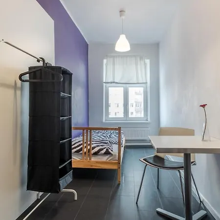 Purple Doors Auberge de jeunesse Gdańsk